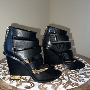 Elaine Turner Black Caged Wedge
